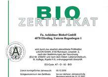 http://bioshopping.lebensministerium.at Im Anhang finden Sie eine Auswahl an Betrieben, mit denen BIO AUSTRIA OÖ zusammenarbeitet und die Großküchen beliefern.