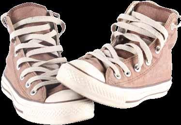 Die Gesundheit Ihres Kindes Kinderfüße in Schuhen Zeigt her eure Füße, zeigt her eure Schuh lautet ein bekanntes Kinderlied.
