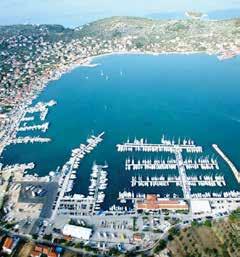 Die Kornaten steuert man am Besten von Sukosan, Biograd oder Murter an. Von den Ausgangshäfen Trogir und Split segelt man zu den Inseln Brac, Hvar, Vis, Korcula oder Mljet im Süden.