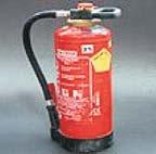Die Brandklassen regeln die Eignung der Feuerlöscher für Brände diverser Materialien, Flüssigkeiten oder Dämpfe, die Feuer