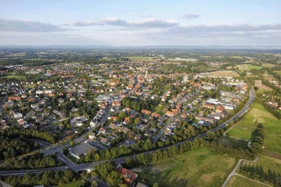 Zielsetzungen Klimaschutzthematik auf dem gesamten Stadtgebiet von Delbrück festigen und weiter stärken Bisherige Klimaschutzaktivitäten