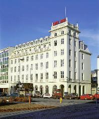 16. HOTEL REYKJAVIK CENTRUM Das Hotel liegt im Herzen der Altstadt Reykjaviks. Viele Einkaufsmöglichkeiten und Restaurants befinden sich in Gehdistanz.