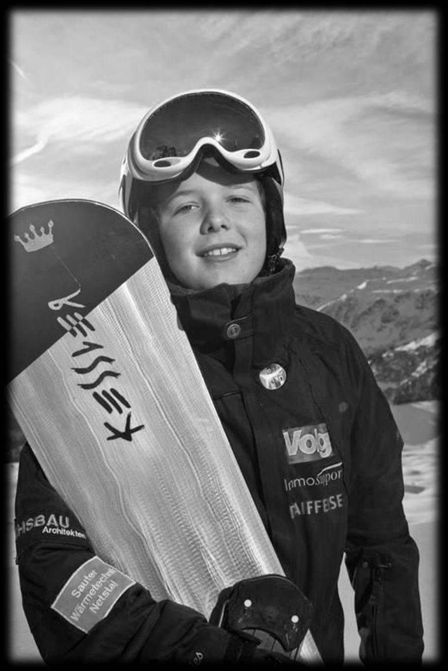 Janik Leuzinger OSSV - Kader Disziplin: Alpin Jahrgang: 1995 Hobbies: Snowboarden, Biken, Unihockey spielen E-Mail: