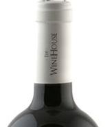 The WineHouse Tinto Farbe: Douro DO Ausschanktemp: 14-16 C, 50% Touriga Franca, 20% Touriga Nacional, 15% Tinta Barroca und 15% Tinta Roriz Temperaturkontrollierte Gärung im Stahltank.
