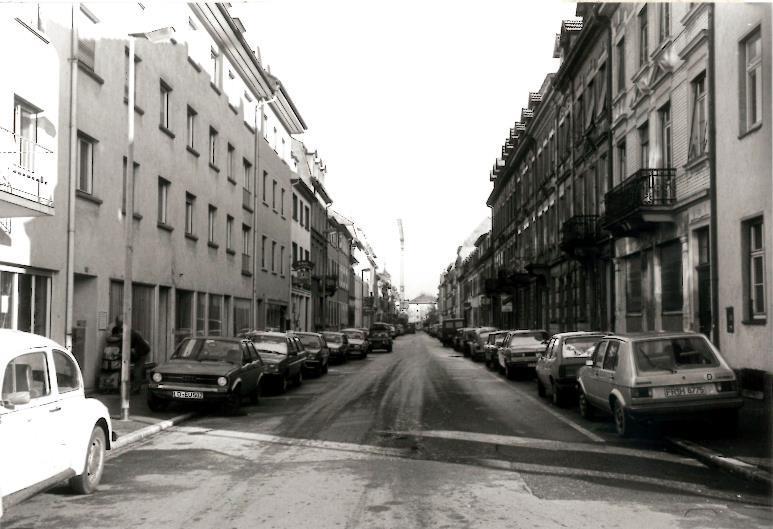 Fotos: Freiburg Klarastraße 1984 und 1994