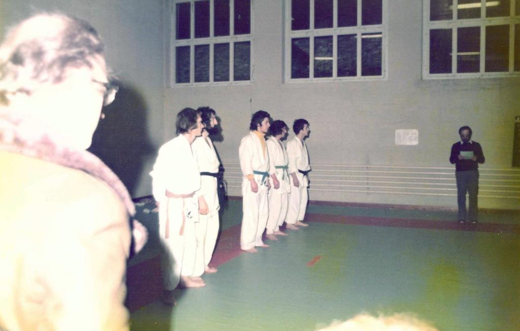1975: Abspaltung einiger Judokas in neuen Verein 'Judo Club Oberwinterthur' ABBILDUNG 15: JUDO KAMPFMANNSCHAFT 1976 (MEISTERSCHAFT 3.
