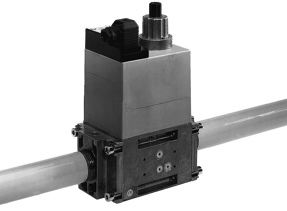 Remove double solenoid valve between the threaded flanges. Figs 3 and 4 4. After mounting, perform leakage and functional tests. 1. Deserrer les vis A et B sans les dévisser totalement.