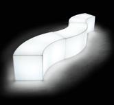 Beleuchtetes Sitz- und Dekoelement > > Für den Innen- und Außenbereich geeignet > > Material: robustes