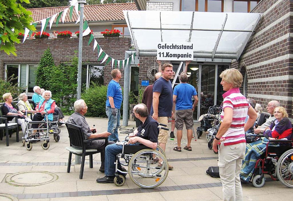 September 2015 4 Ausblick Schützenfest in Damme - die Ohlkenberger sind