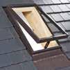 Zubehör Dachfenster Holzrahmen Dichtschnur Z-Schnur Passgenaues Dachfenster mit Holzrahmen. Standardmässig wird dieses Fenster mit einer 6 mm starken Stegplatte (51 x 60 cm) ausgeliefert.