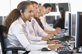 Call Center Support RMA Call Center Im Call Center laufen die Anrufe ein.
