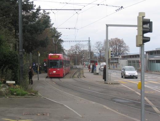 1 Trambahnsteige Baulich abgetrennte Trambahngeleise werden als BB-Art 'Bahn' erhoben.
