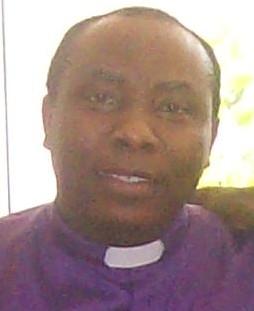 Pastor Joachim K. Bekou arbeitete als Lehrer und Buchhalter. Dann besuchte er das Christian Light Bible College CLIBICO in Nigeria. In Deutschland arbeitete er als Migrantenberater in der BBAG e.v.