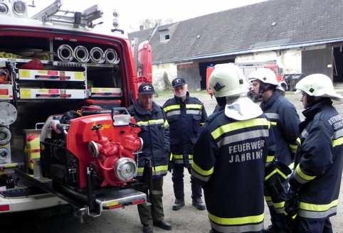 Feuerwehrkraftfahrer durch OFM Norbert König