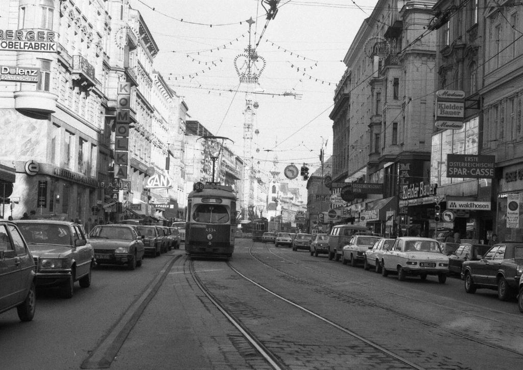 1960 - Mariahilfer Straße - 2014 Die U-Bahn