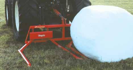 Sollen verpackte Ballen vom Feld zu einem Lagerplatz transportiert werden, der sich in relativer Nähe befindet, ist Twin-Lift die ideale Lösung.