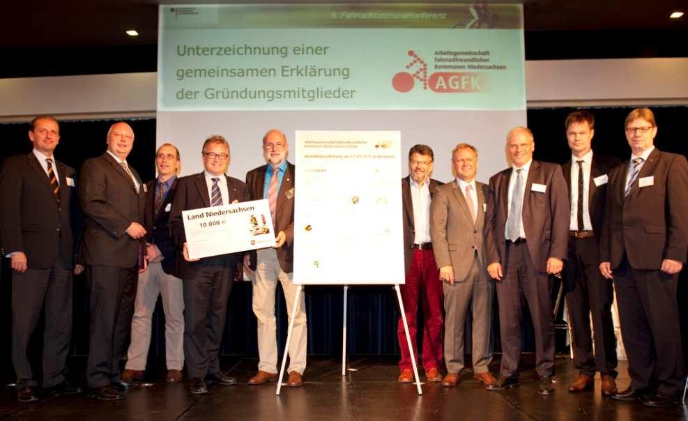 Entwicklung bis heute Gründungsmitglieder AGFK Stadt Emden Stadt Oldenburg Landkreis Göttingen Landkreis