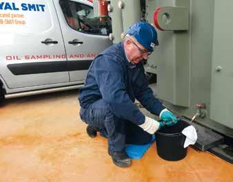 Zu diesem Zweck bietet SMIT Transformer Service regelmäßige Ölprobenentnahmen an.