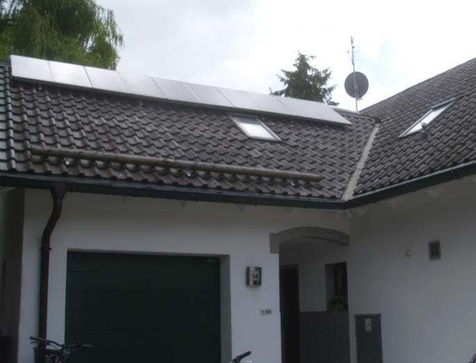 1996: Einbau einer Aufdach-Photovoltaikanlage mit 10 Modulen mit 1,1 kwp und einem Wechselrichter von Siemens/SWM (Volleinspeisung), Zuschuss über BAW, Vergütung: 10- Jahresvertrag mit 2,- DM/1,02
