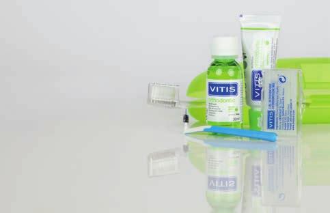 UNTERWEGS BESTENS GEWAPPNET ZAHNSPANGEN- ERSTE-HILFE-BOX MIT Schutzwachs Interdentalbürste Zahnpasta und Mundspülung dosierte Krafteinwirkung.