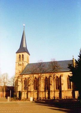 Pfarrkirche St. Friedrich Pfarrkirche St. Friedrich Grundsteinlegung: 25.
