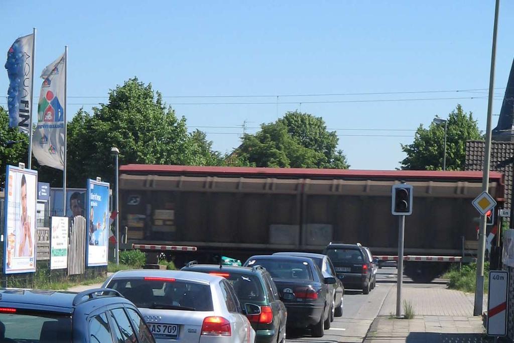 Bahnübergangsbeseitigungen im Ortsteil Haldern Zerschneidung des Siedlungsschwerpunktes