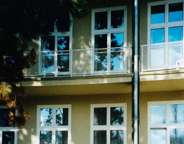 6. Details in der Bauausführung mangelhafte Mündungsanordnungen Die Balkone