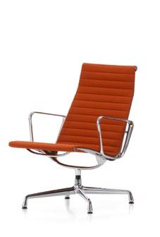 Diese passt sich dem Körper an und bietet auch ohne aufwendige Polsterung einen hohen Komfort. Die Form des Aluminium Chair ist klar und transparent, die Konstruktion deutlich sichtbar.