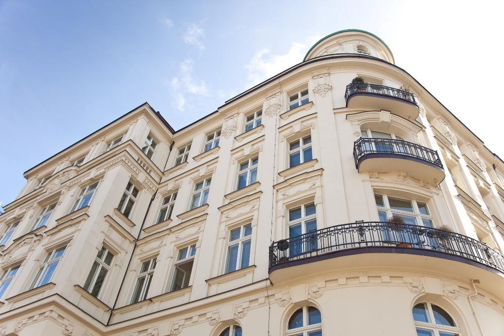 Private Kleinvermieter in Deutschland Rund 60 Prozent aller Mietwohnungen werden von privaten Kleinvermietern angeboten