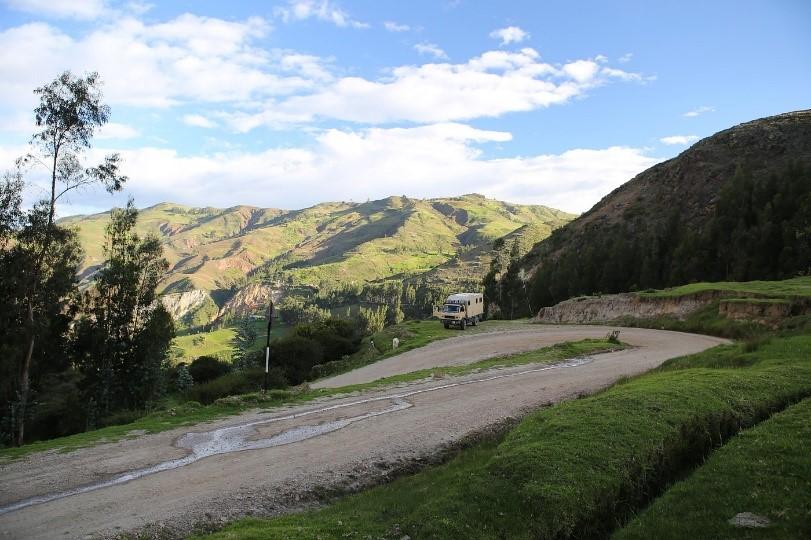 Übernachtungen Peru April 2018 Seite 6 15.04.2018 An der PE 3N 6,5 km westl. von Angasmarca S 8,13293 W 78,08092 Höhe: 3.