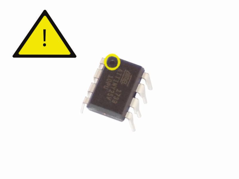 Komponenten: Platine (Bild 01) Mikrokontroller