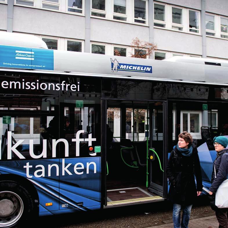 WASSERSTOFFBUSSE Das KIT trägt durch die Inbetriebnahme von zwei umweltfreundlichen Brennstoffzellenbussen im Jahr