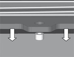 1 untere Fassadierungen Obere Fassadierungen vom Gerät abnehmen Hierzu jeweils die beiden Schrauben an den Unterkanten
