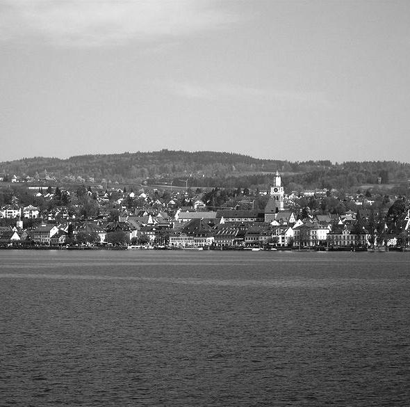 34 Angebot Freizeit 48 Ein Wochenende in Überlingen Überlingen am Bodensee ist ein idealer Ausgangspunkt für attraktive Unternehmungen zum Beispiel für einen Ausflug nach Konstanz, wo wir die