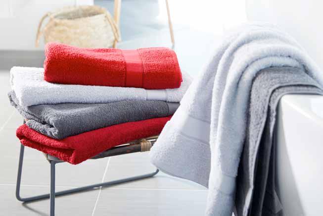 absorbency Selection of fashionable, bright colours Outer fabric (420 g/m 2 ): 100% cotton 70 x 180 cm MB443 BATH TOWEL Badetuch im modischen Desgin Angenehm