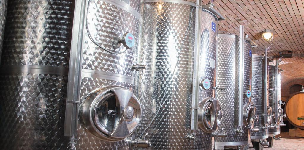 WEINBEHANDLUNG GEHALTVOLL & KOMPLEX Zur Qualitätssicherung wird vorab eine Wein-Analyse in Ihrem Lagerhaus-Weinlabor empfohlen. Filtrationsprobleme?