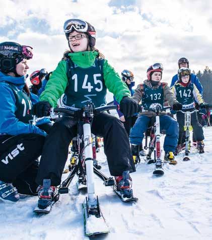 INKLUSION BEWEGUNGS- FÖRDERUNG Laureus Sport for Good ermöglicht Kindern und Jugendlichen mit Handicap den Zugang zum Sport, reduziert Barrieren und Hemmschwellen und hilft ihnen,