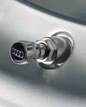 Ventilkappe Rädertasche Die Audi Reifengarantie. Sie erhalten bei uns mit dem Kauf eines Reifens oder Komplettrades die Audi Reifengarantie kostenlos dazu.