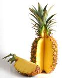 Ein Enzym der Ananasfrucht (Bromelain) wird zur Abschwellung nach stumpfen Verletzungen, z.b. Prellungen oder nach Verstauchungen oder Muskelverletzungen, z.b. Zerrungen oder Muskelfaserriss eingesetzt, z.