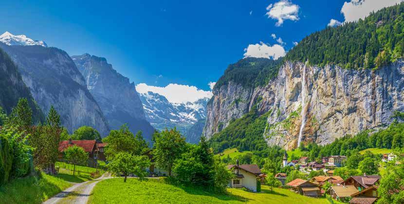 Das macht Ihre Reise in den Schweizer Panorama- Luxuszügen so einzigartig Sie kommen nach Zermatt, dem weltbekannten Ferienort am Fuße des Matterhorns.