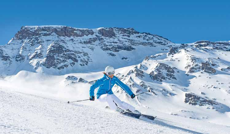 8 ADELBODEN BELLEVUE PARKHOTEL & SPA FRÜHLINGSSKIFAHREN Die Engstligenalp auf 2000 Höhenmetern bietet bis weit in den Frühling viel Weiss und Sonne ein Eldorado für Skifahrer, Winterwanderer,