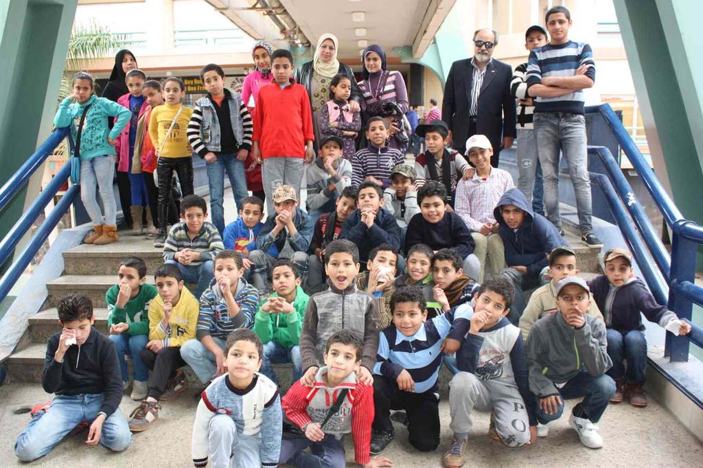 Gleich nach unserer Ankunft in Alexandria machen wir einen Ausflug mit 45 Kindern (36