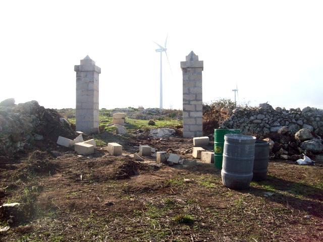 Der Bau des Refugio in Lecce ging auch in die letzte Runde, es mussten