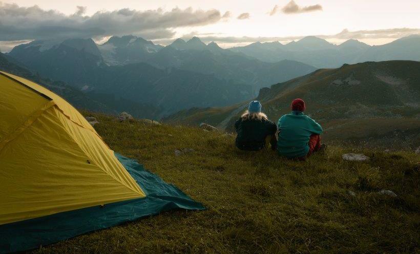 Alina Isakovich/123RF.COM +++ bergfreunde.de +++ bergzeit.de +++ campz.de +++ decathlon.de +++ engelhorn.de +++ globetrotter.de ++ + jack-wolfskin.de +++ outdoorbedarf.