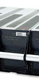 jeweils 4 einzelnen Batteriemodulen und dient