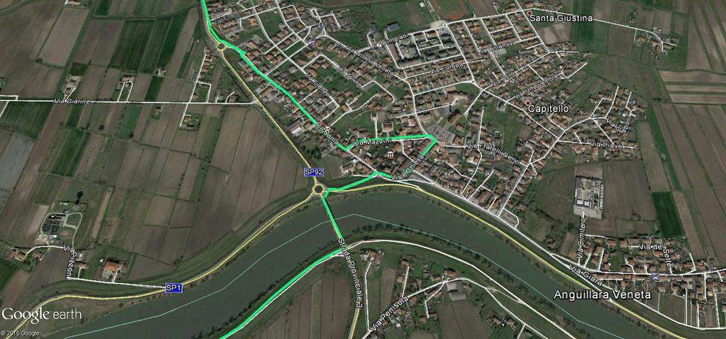 biegen wir rechts ab und nach 500 m treffen wir auf einen Kreisverkehr. Wir nehmen links die Via Roma, danach links die Via Mazzini und erreichen das Zentrum von Anguillara Veneta.