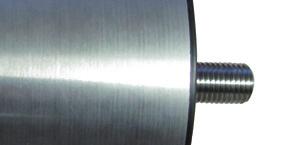 Typ R-Stahl-G (min-) breite A B C D E F (Nm) Nenngröße Gewicht 7000 R