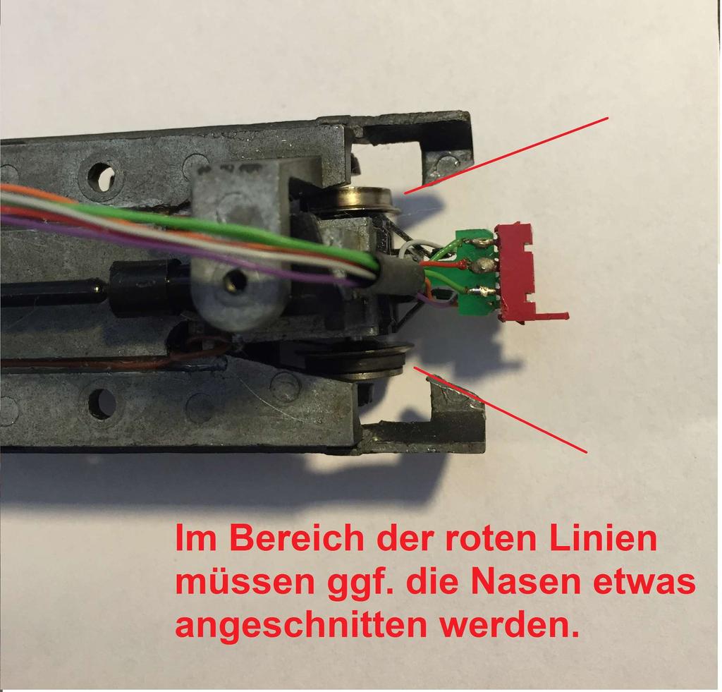 Abbildung 6: Bearbeitung der Waggon-Schürzen: Bei engen Radien müssen ggf.