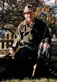 Die Klapfberger Jagdfreunde Karl Krautgasser Am 30.09.2004 verstarb völlig überraschend der Altrevierleiter von Innichen Karl Krautgasser im 75sten Lebensjahr.