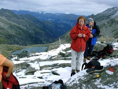 schneebedecktes Blockgelände hoch zum Roßkopf (2845 m), unserem einzigen Gipfel.